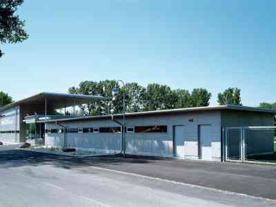 <p>© RUNSER / PRANTL architekten, Weinlandbad, 2130 Mistelbach, Niederösterreich, Österreich, 2009, Freibad, Fotograf Rupert Steiner</p> <p>© RUNSER / PRANTL architekten, Weinlandbad, 2130 Mistelbach, Niederösterreich, Österreich, 2009, Freibad, Fotograf Rupert Steiner</p>