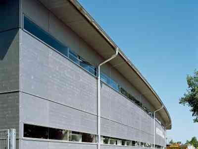 <p>© RUNSER / PRANTL architekten, Weinlandbad, 2130 Mistelbach, Niederösterreich, Österreich, 2009, Freibad, Fotograf Rupert Steiner</p> <p>© RUNSER / PRANTL architekten, Weinlandbad, 2130 Mistelbach, Niederösterreich, Österreich, 2009, Freibad, Fotograf Rupert Steiner</p>