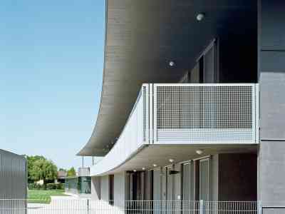 <p>© RUNSER / PRANTL architekten, Weinlandbad, 2130 Mistelbach, Niederösterreich, Österreich, 2009, Freibad, Fotograf Rupert Steiner</p> <p>© RUNSER / PRANTL architekten, Weinlandbad, 2130 Mistelbach, Niederösterreich, Österreich, 2009, Freibad, Fotograf Rupert Steiner</p>